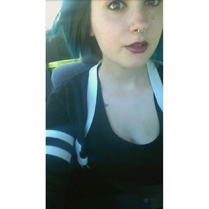 Meet your Posher, Madison